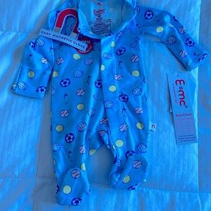NWT Magnetic Me newborn onesie